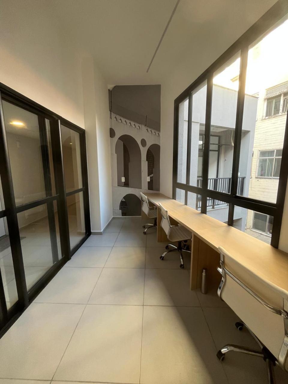 Novo E Moderno No Centro Apartamento