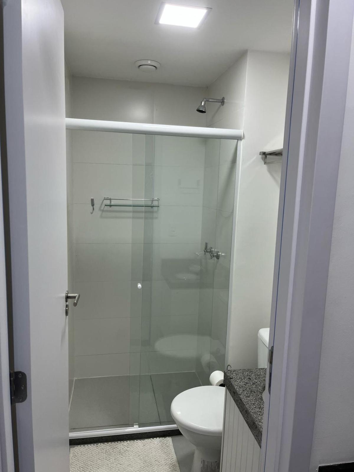 Novo E Moderno No Centro Apartamento